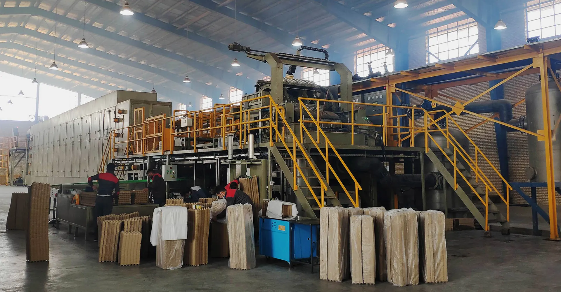 对辊式蛋托生产线插图1